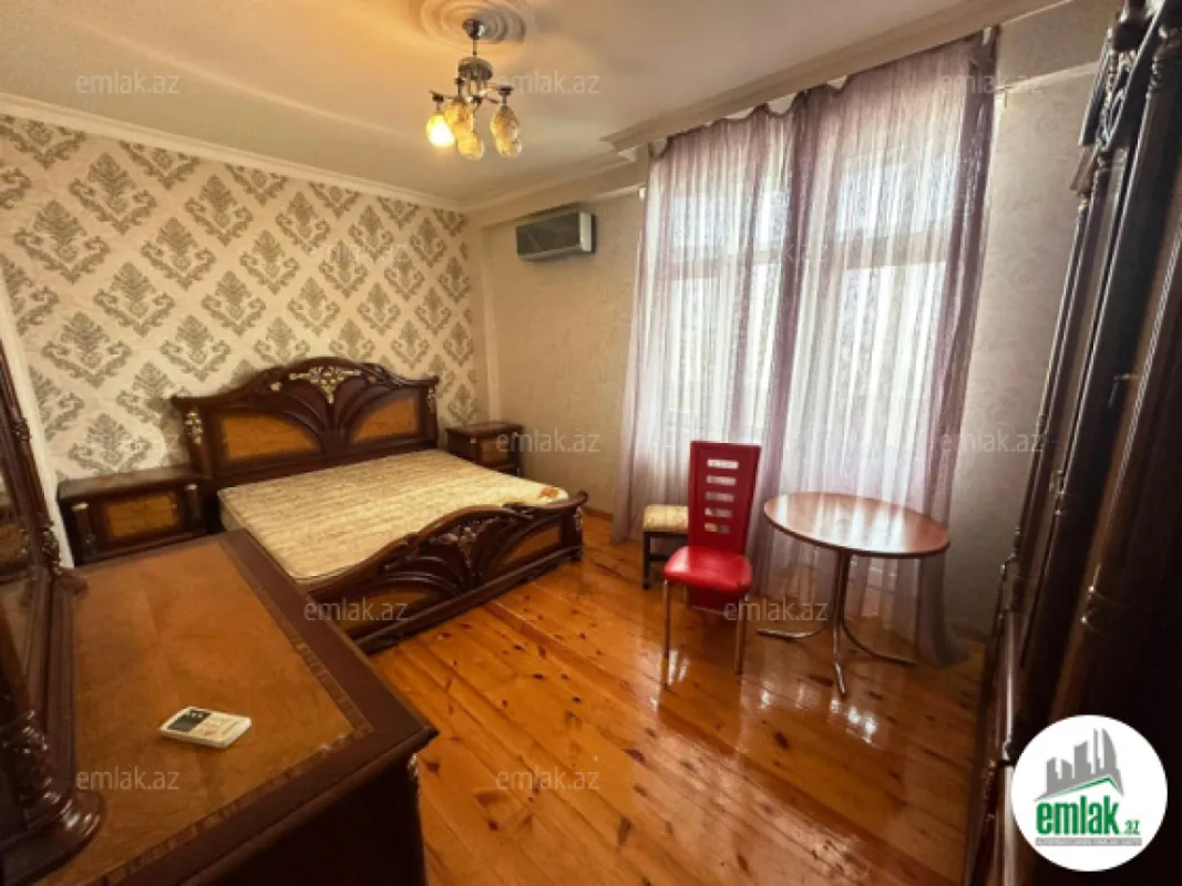 Satılır 2 otaqlı yeni tikili 80 m²