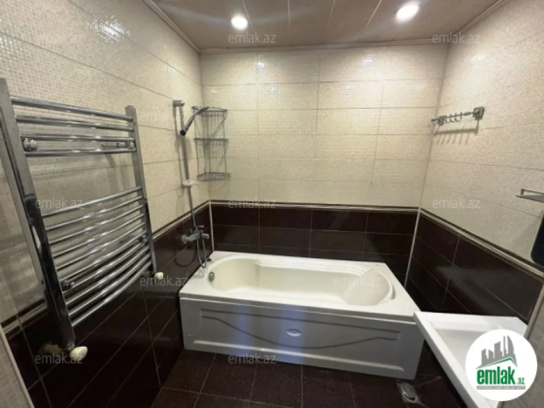 Satılır 2 otaqlı yeni tikili 80 m²