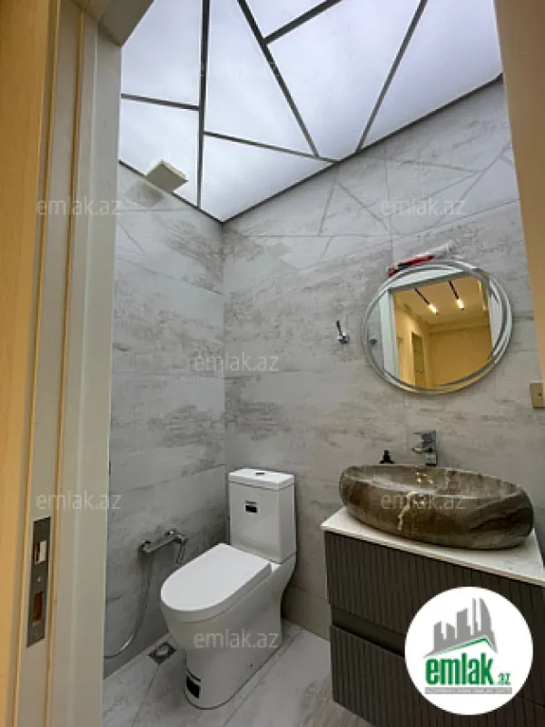 Satılır 2 otaqlı yeni tikili 65 m²