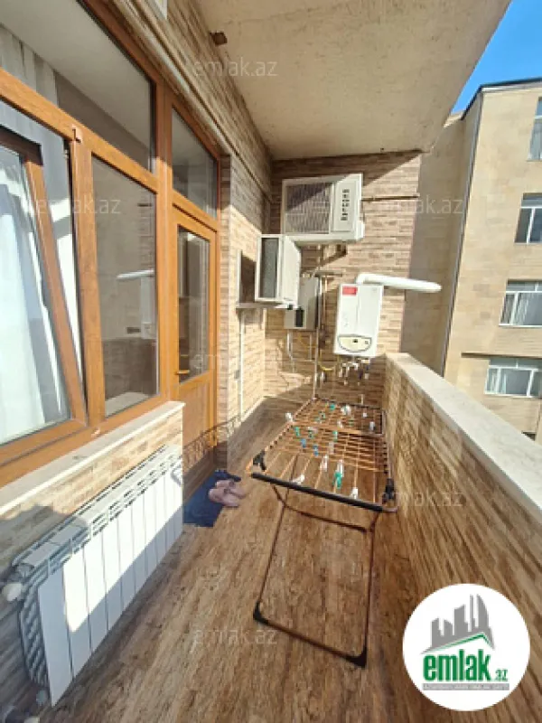 Satılır 4 otaqlı yeni tikili 200 m²