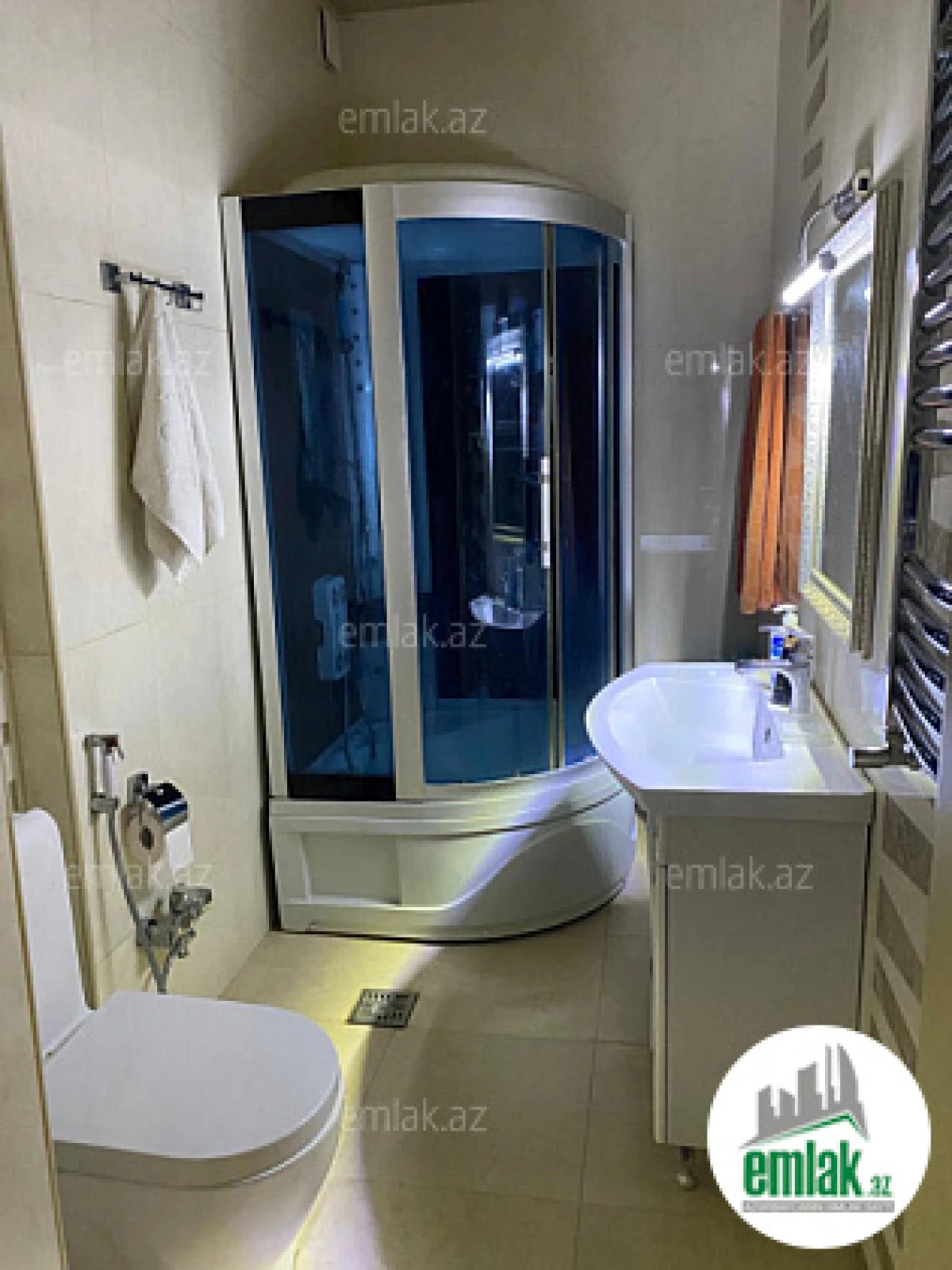 Satılır 2 otaqlı yeni tikili 80 m²