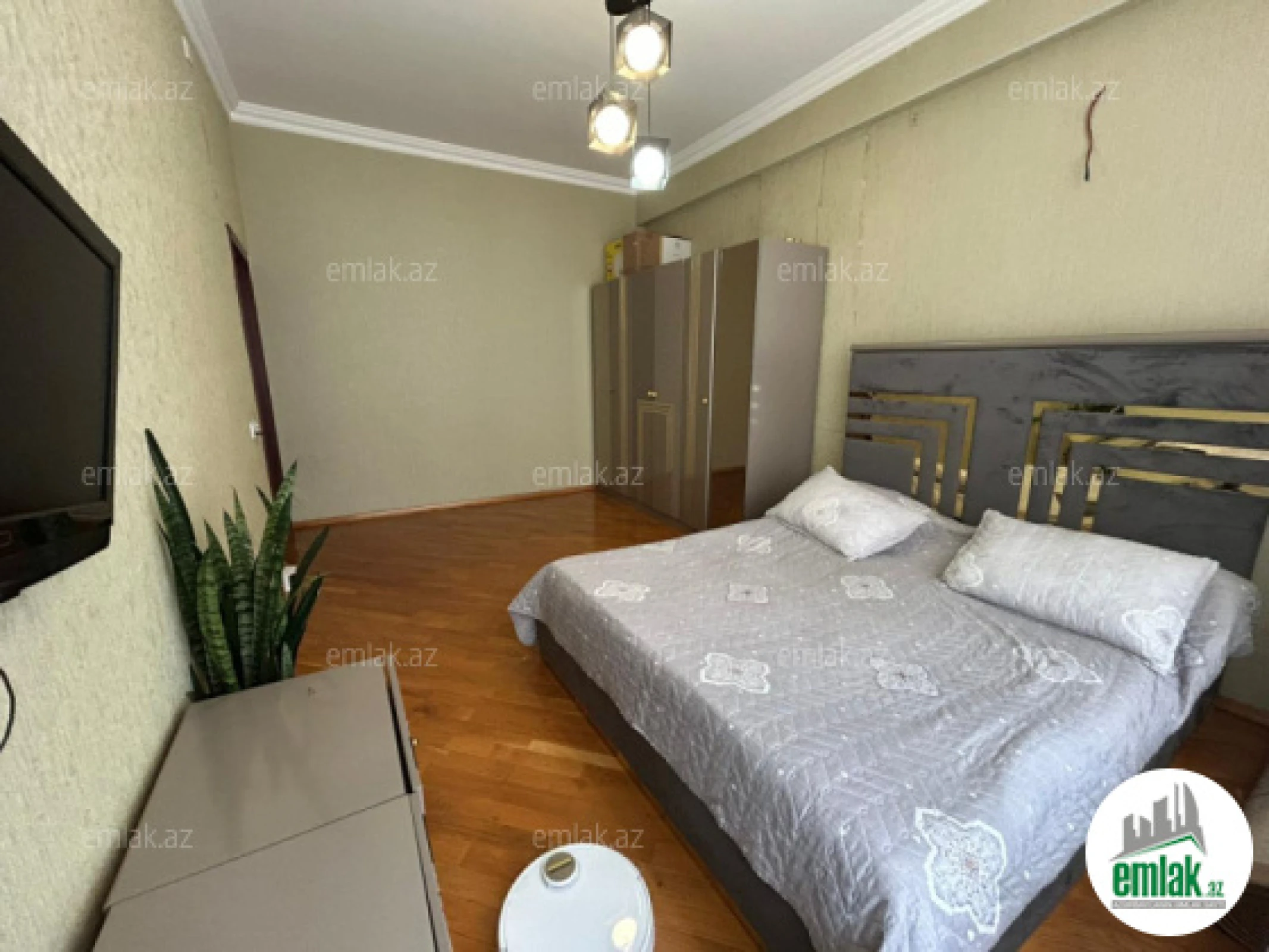 Satılır 3 otaqlı yeni tikili 93 m²