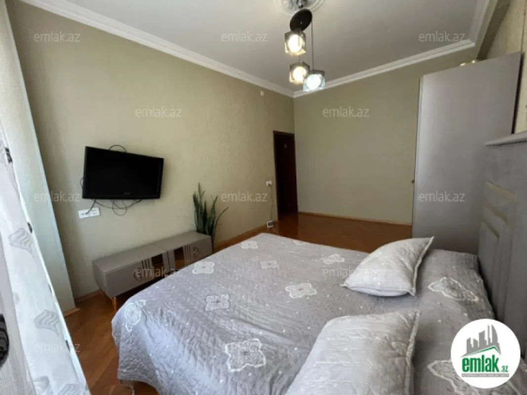 Satılır 3 otaqlı yeni tikili 93 m²