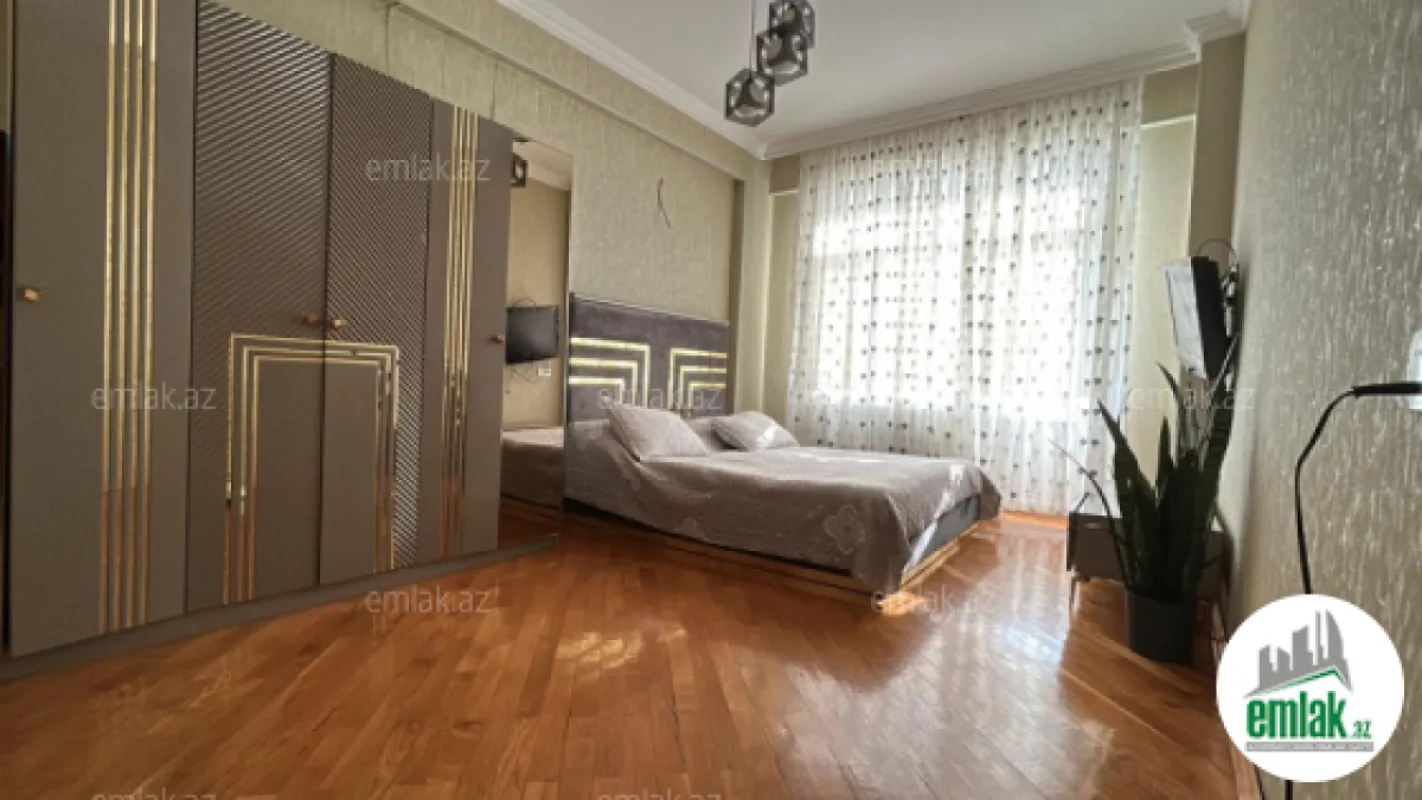 Satılır 3 otaqlı yeni tikili 93 m²