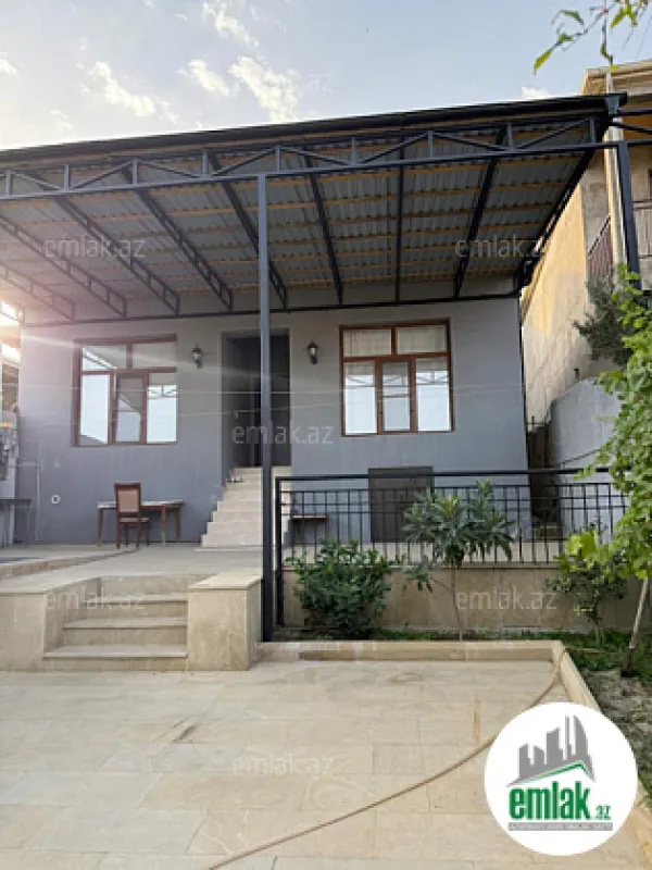 Satılır 4 otaqlı həyət evi 130 m²