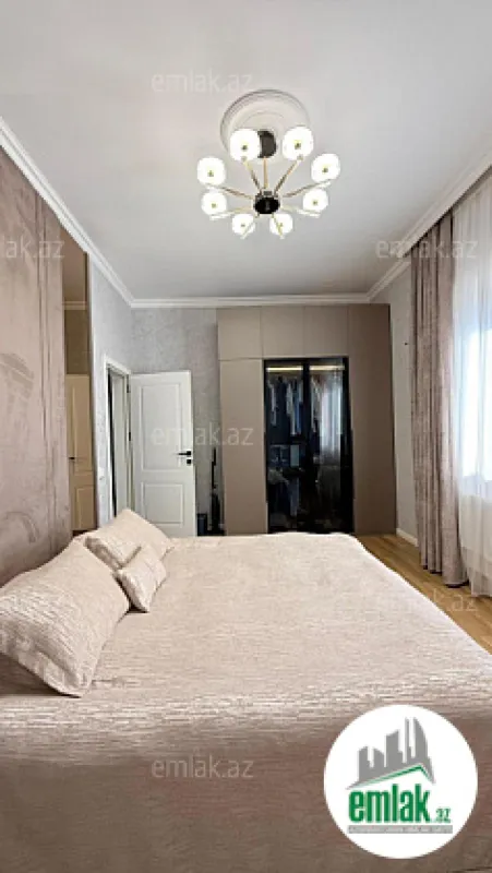Satılır 4 otaqlı həyət evi 130 m²