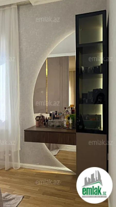 Satılır 4 otaqlı həyət evi 130 m²