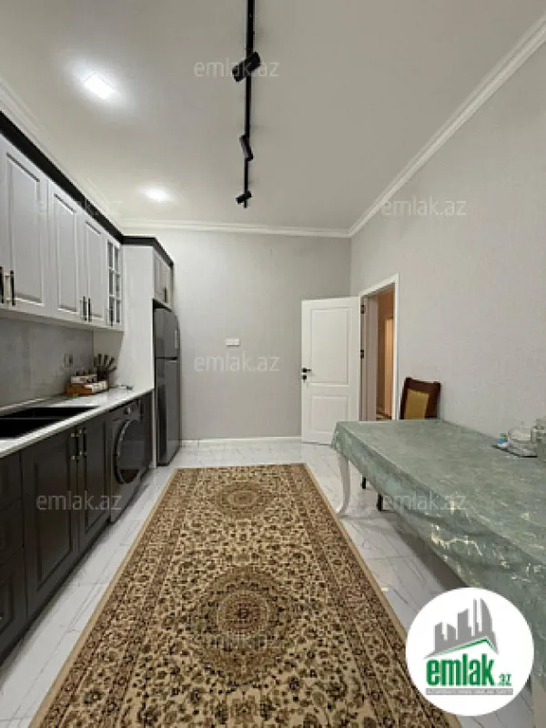 Satılır 4 otaqlı həyət evi 130 m²
