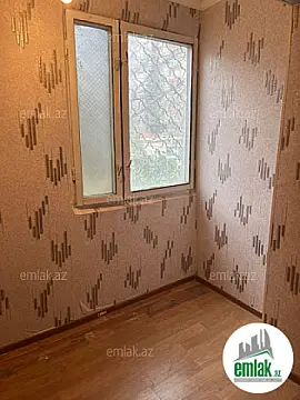Satılır 2 otaqlı köhnə tikili 45 m² — Bakı, 8-ci mikrorayon 2 otaq 45.00 m²