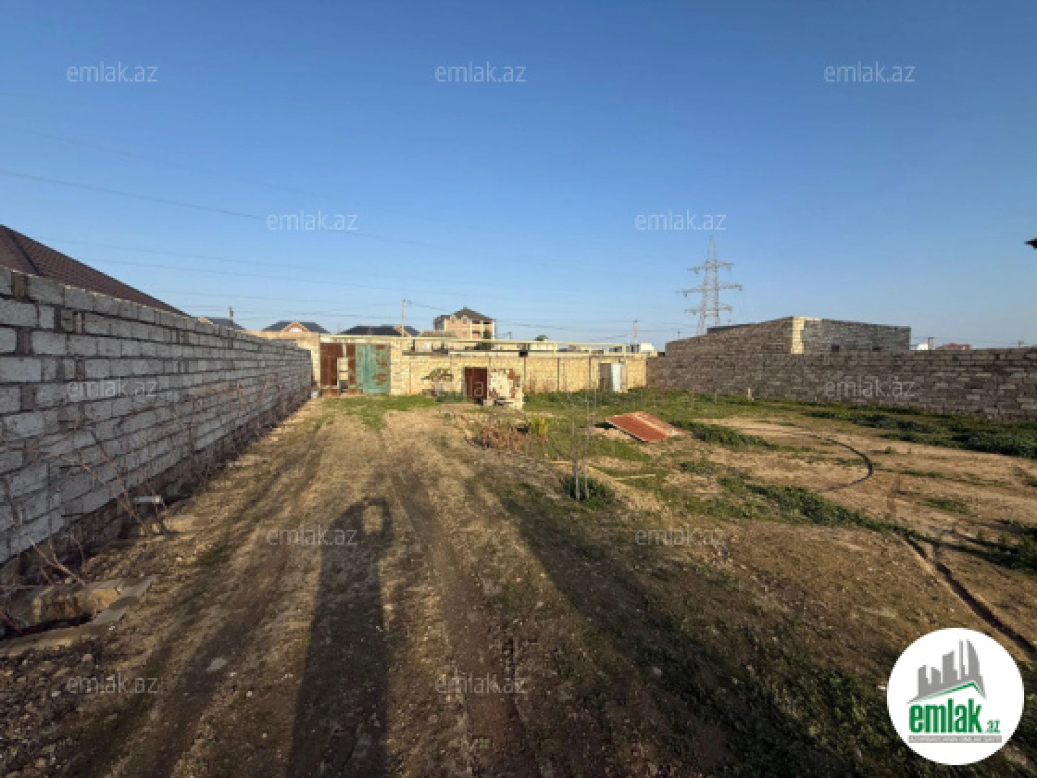 Satılır torpaq sahəsi 8 m²