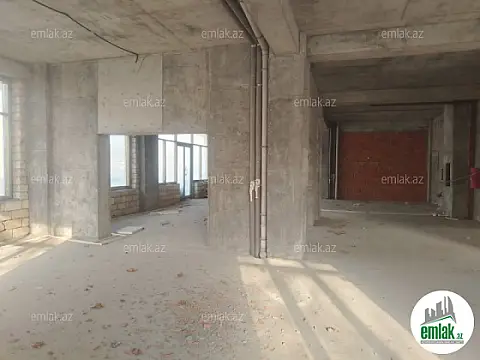 Satılır 6 otaqlı obyekt 300 m²