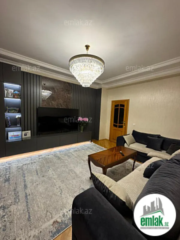 Satılır 3 otaqlı yeni tikili 140 m²