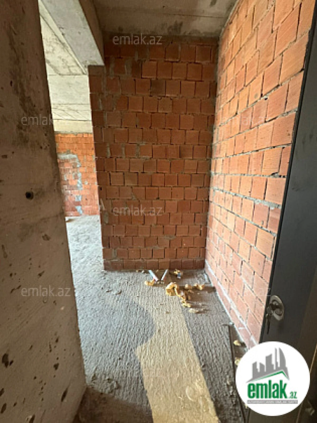 Satılır 2 otaqlı yeni tikili 90 m²