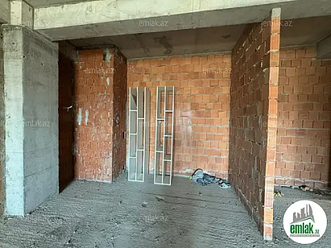 Satılır 2 otaqlı yeni tikili 90 m²