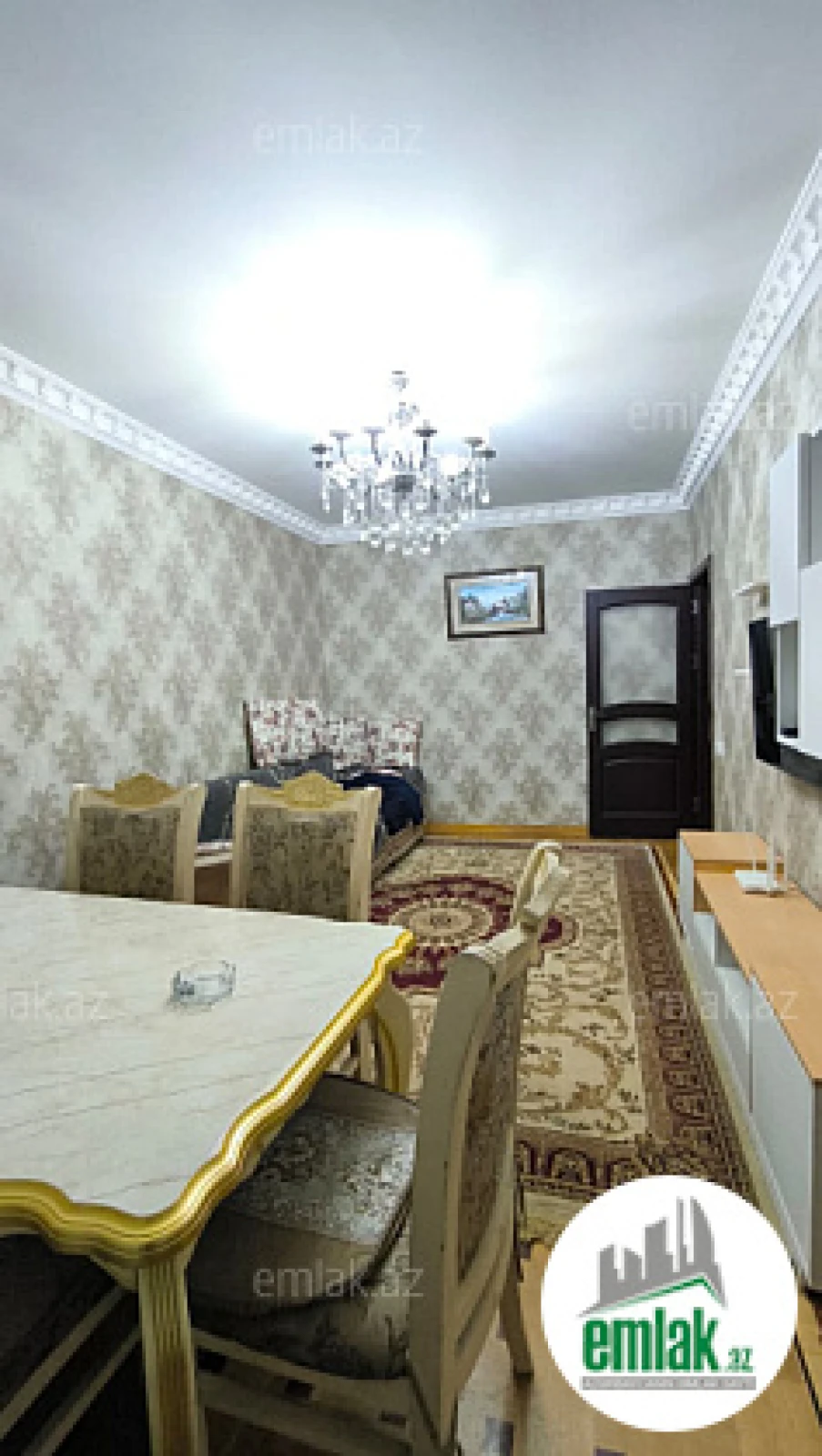 Satılır 3 otaqlı köhnə tikili 85 m²