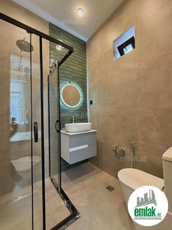 Satılır 4 otaqlı mənzil 170 m²