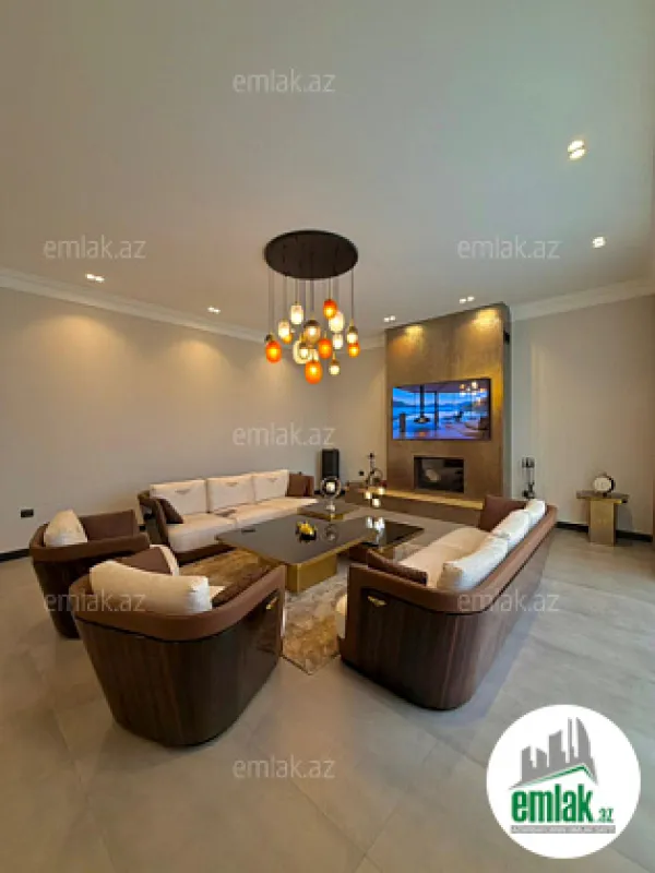 Satılır 5 otaqlı mənzil 300 m²