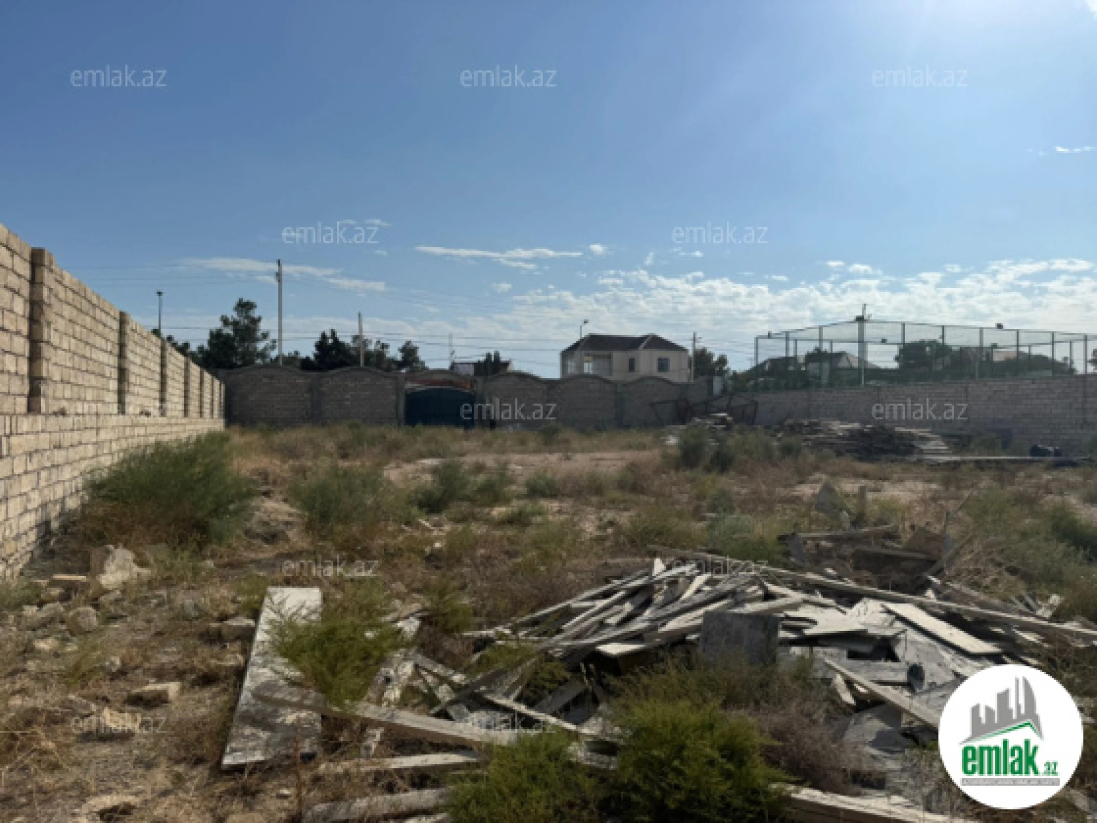 Satılır torpaq sahəsi 15 m²