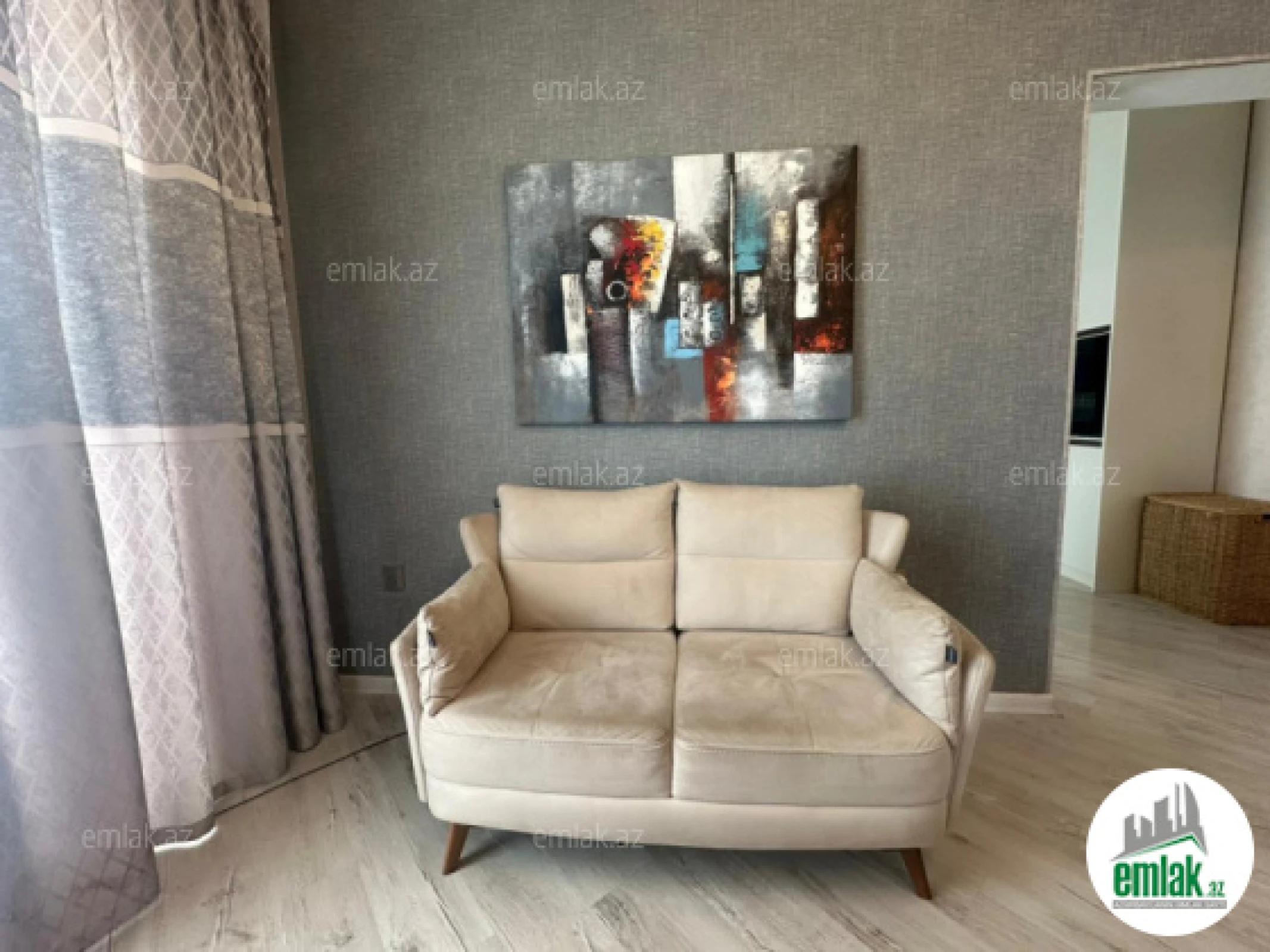 Satılır 13 otaqlı həyət evi 500 m²