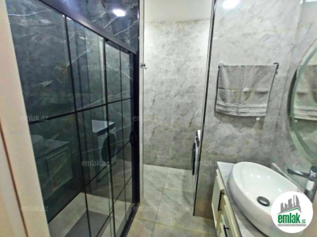 Satılır 3 otaqlı yeni tikili 70 m²