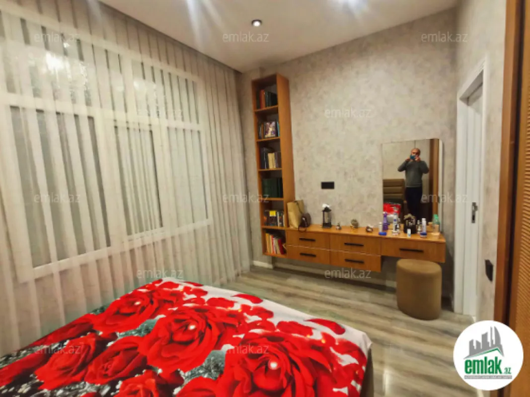 Satılır 3 otaqlı yeni tikili 70 m²