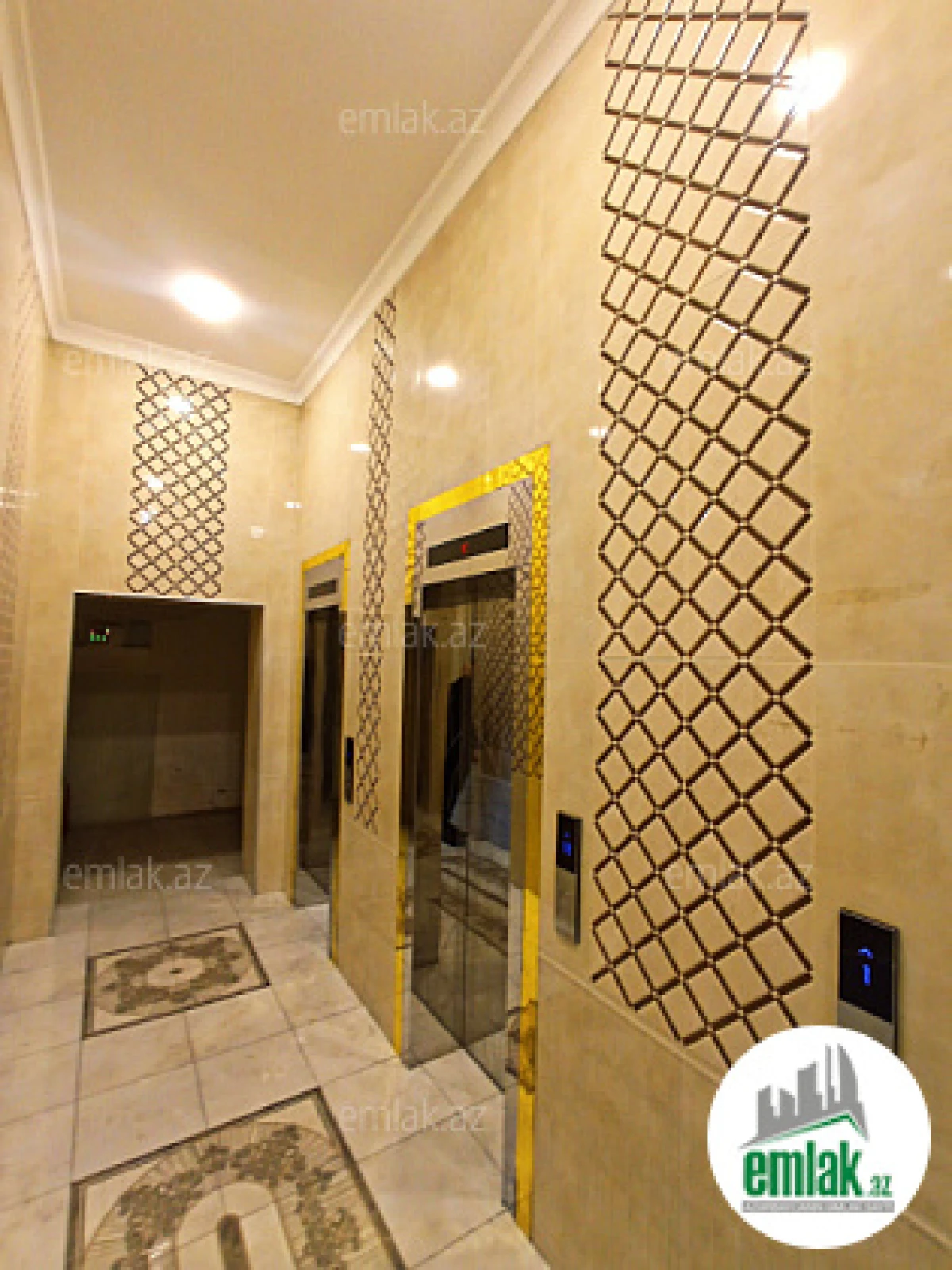 Satılır 3 otaqlı yeni tikili 70 m²