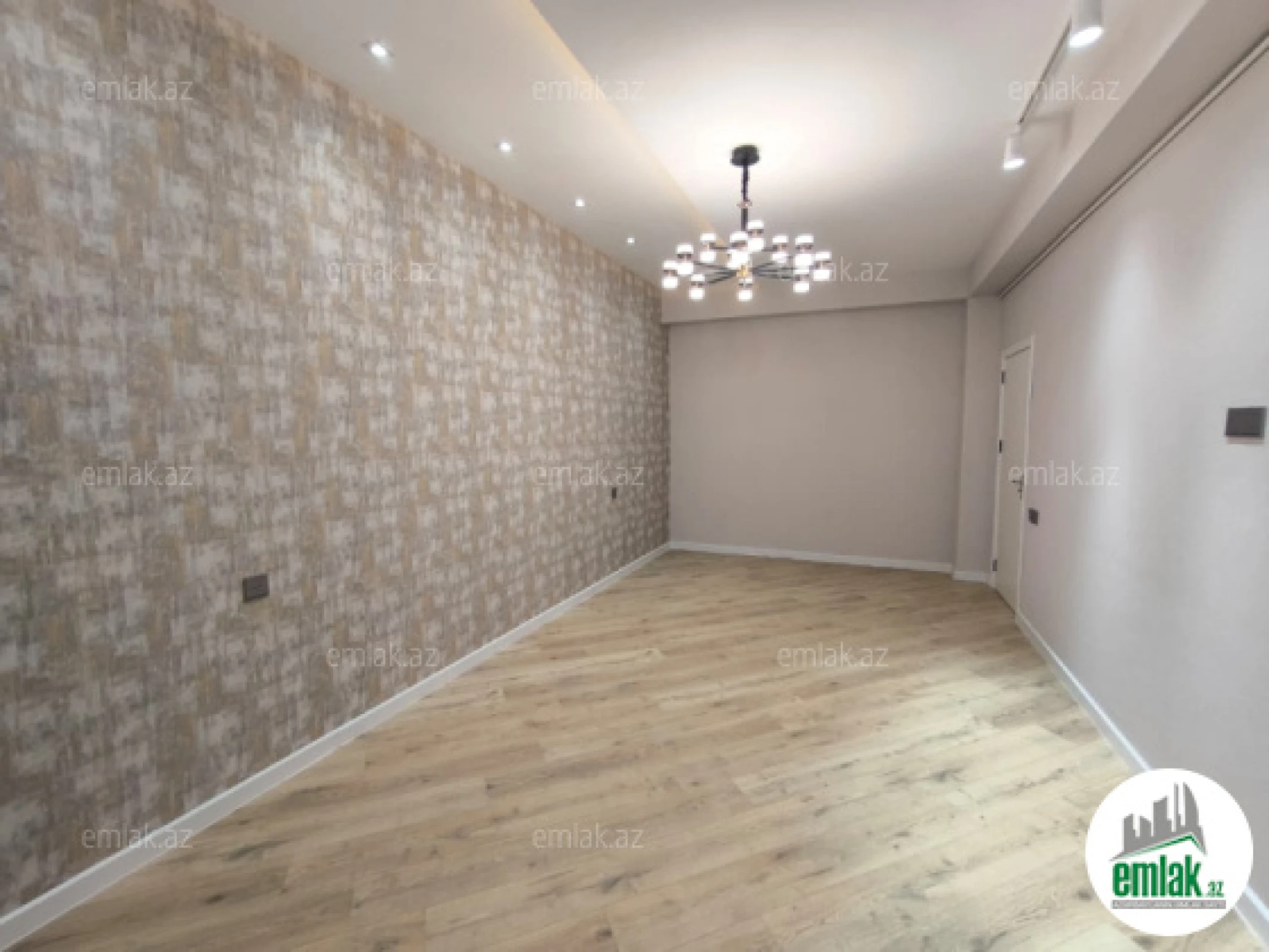 Satılır 3 otaqlı yeni tikili 87 m²