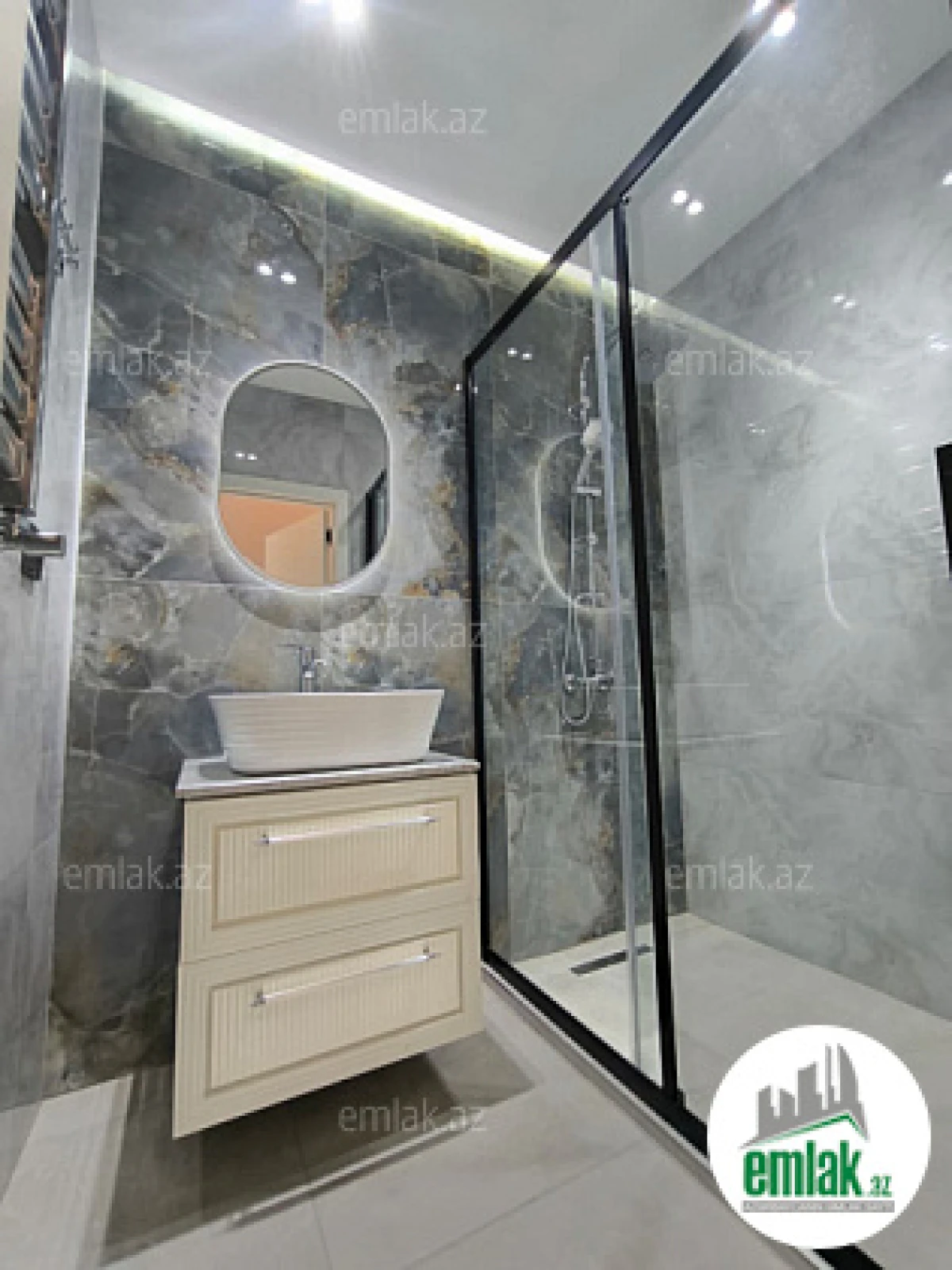 Satılır 3 otaqlı yeni tikili 87 m²