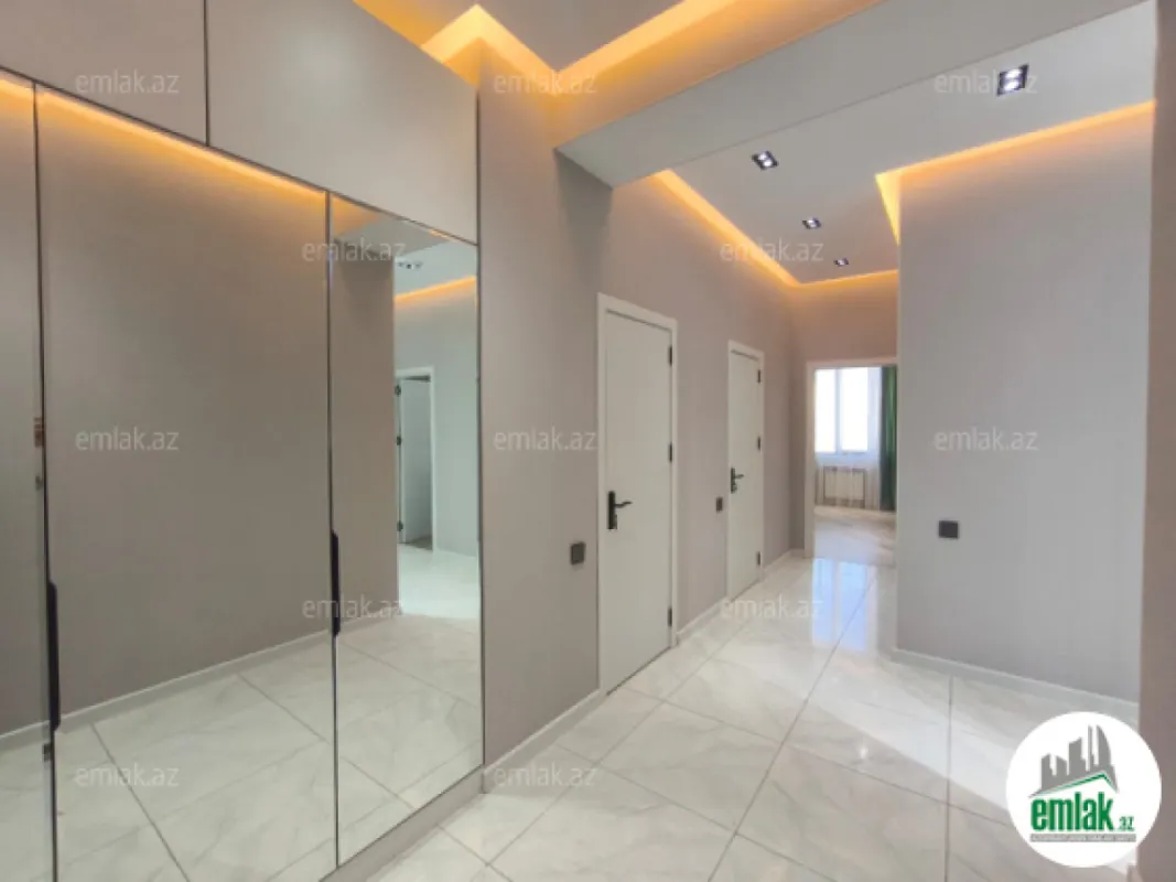 Satılır 3 otaqlı yeni tikili 87 m²