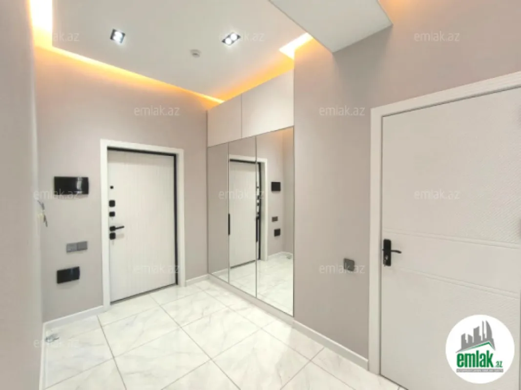 Satılır 3 otaqlı yeni tikili 87 m²