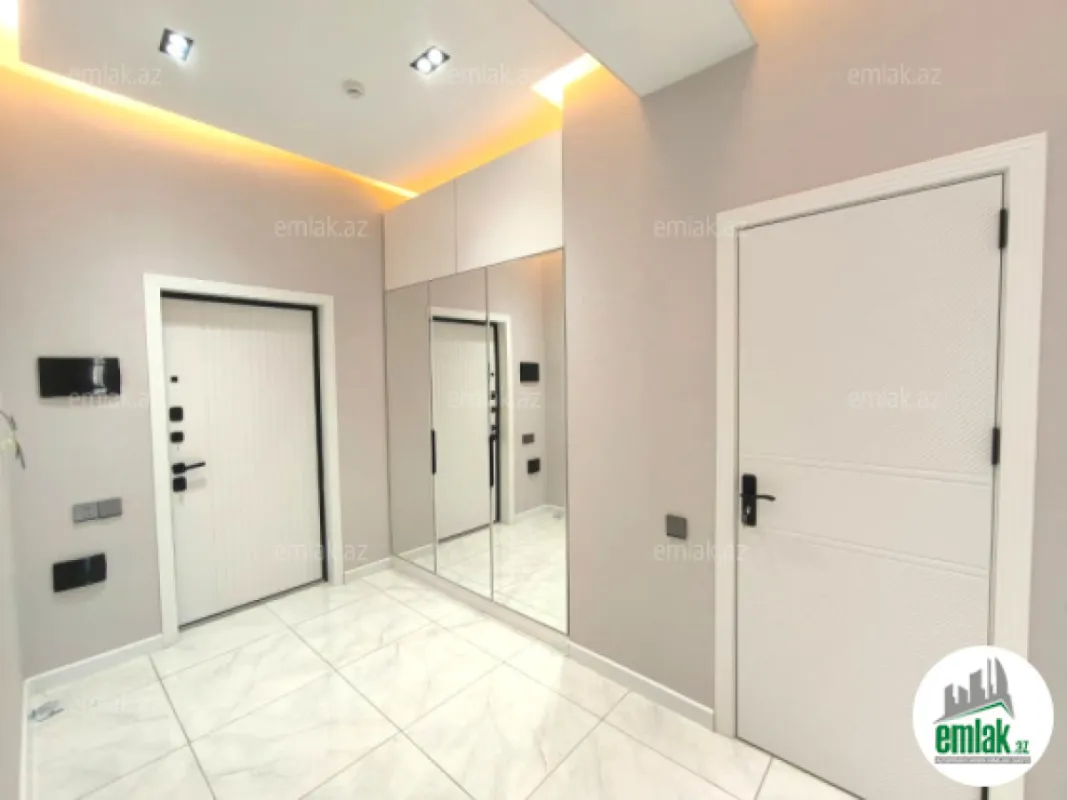 Satılır 3 otaqlı yeni tikili 87 m²