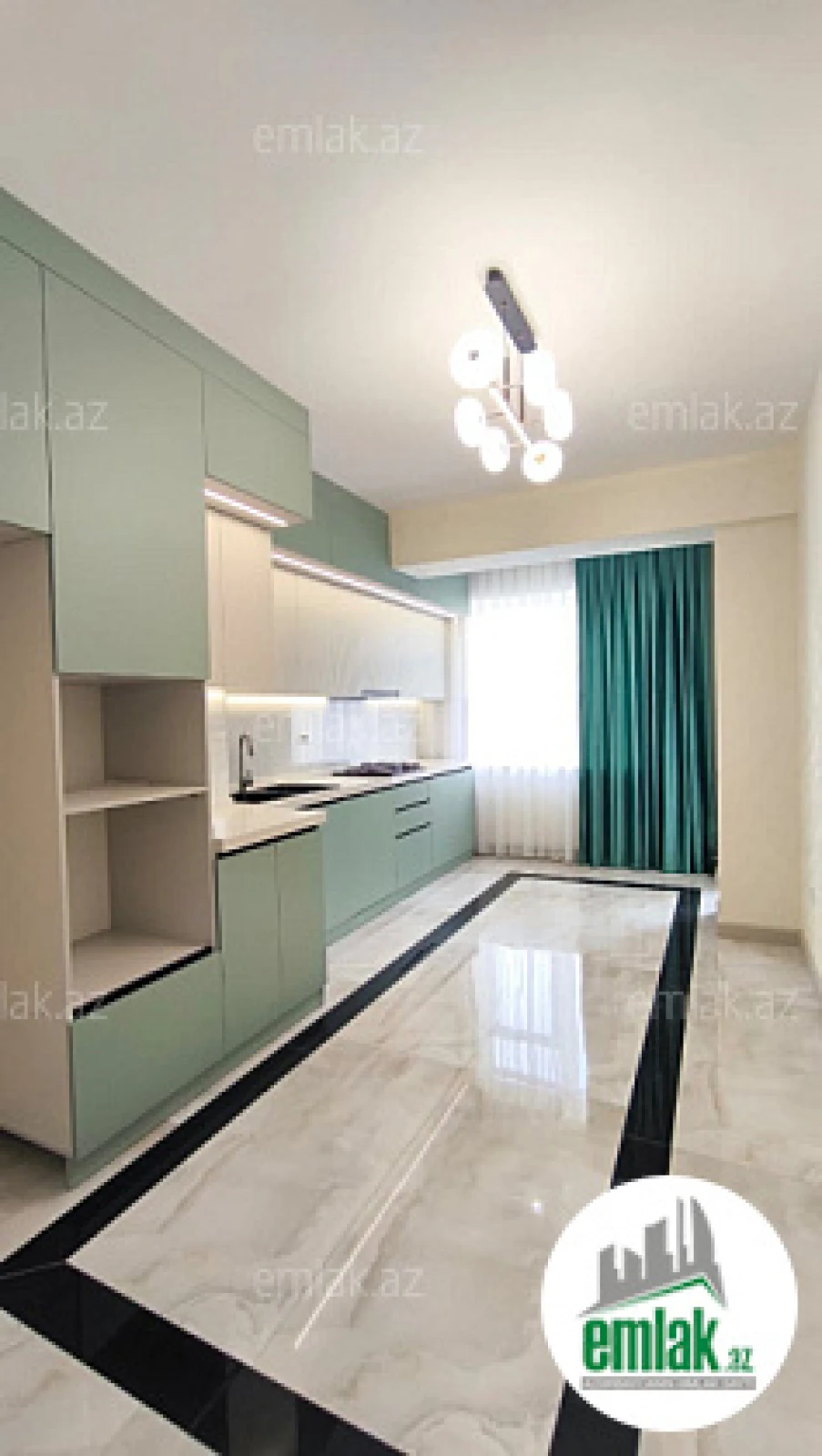 Satılır 3 otaqlı yeni tikili 128 m²