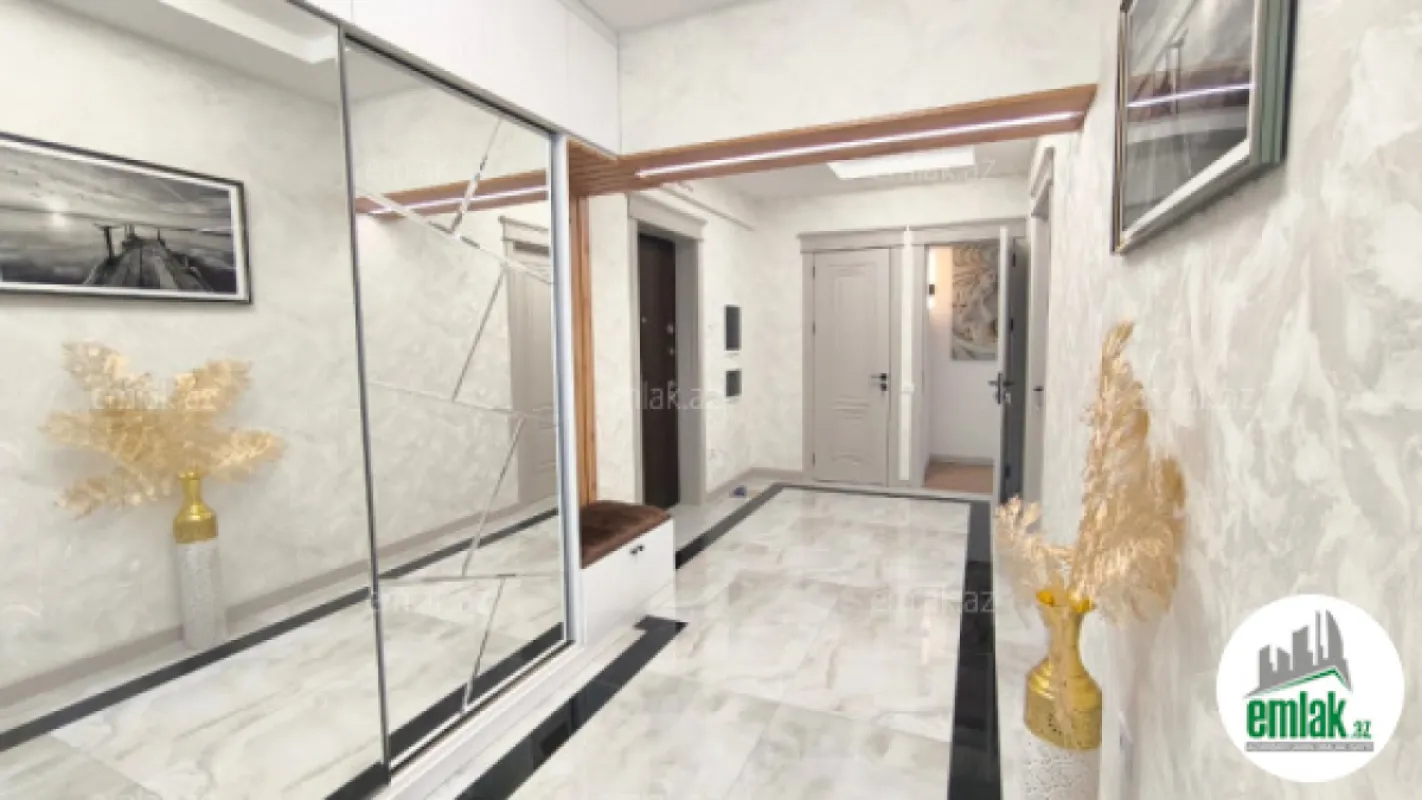 Satılır 3 otaqlı yeni tikili 128 m²