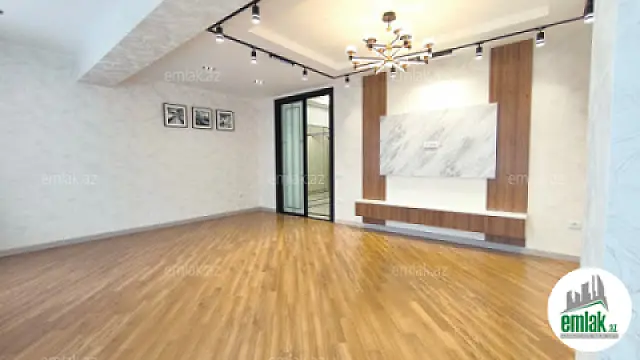 Satılır 3 otaqlı yeni tikili 128 m²