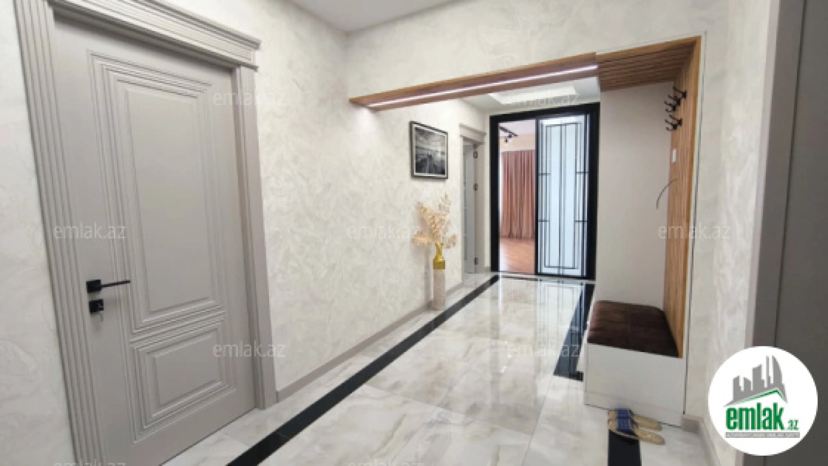 Satılır 3 otaqlı yeni tikili 128 m²