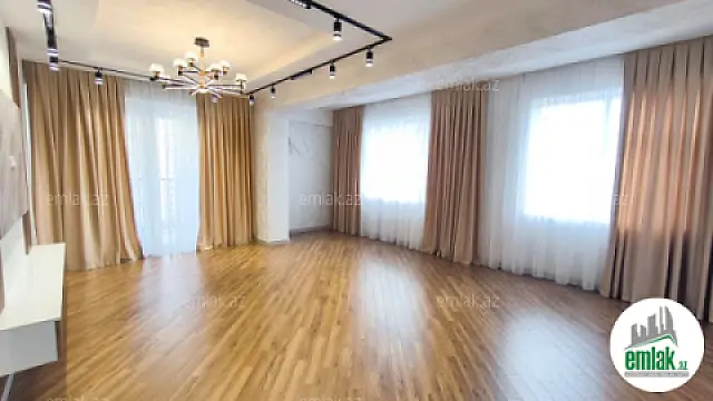 Satılır 3 otaqlı yeni tikili 128 m²