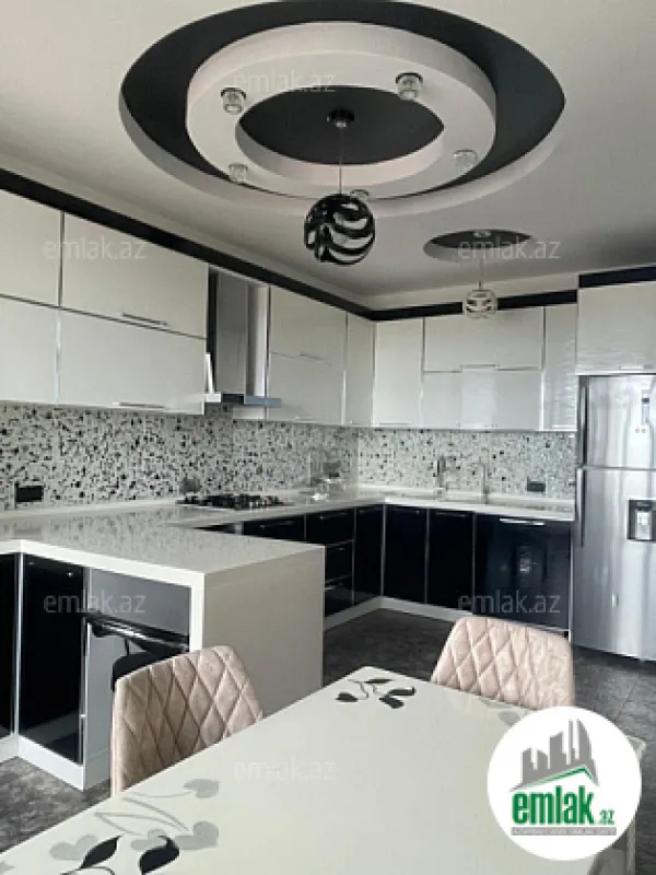 Satılır 4 otaqlı yeni tikili 158 m²