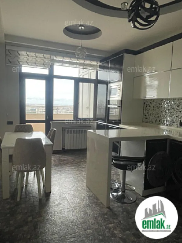 Satılır 4 otaqlı yeni tikili 158 m²