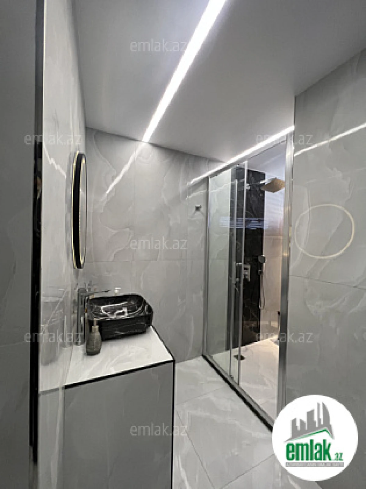 Satılır 3 otaqlı yeni tikili 150 m²