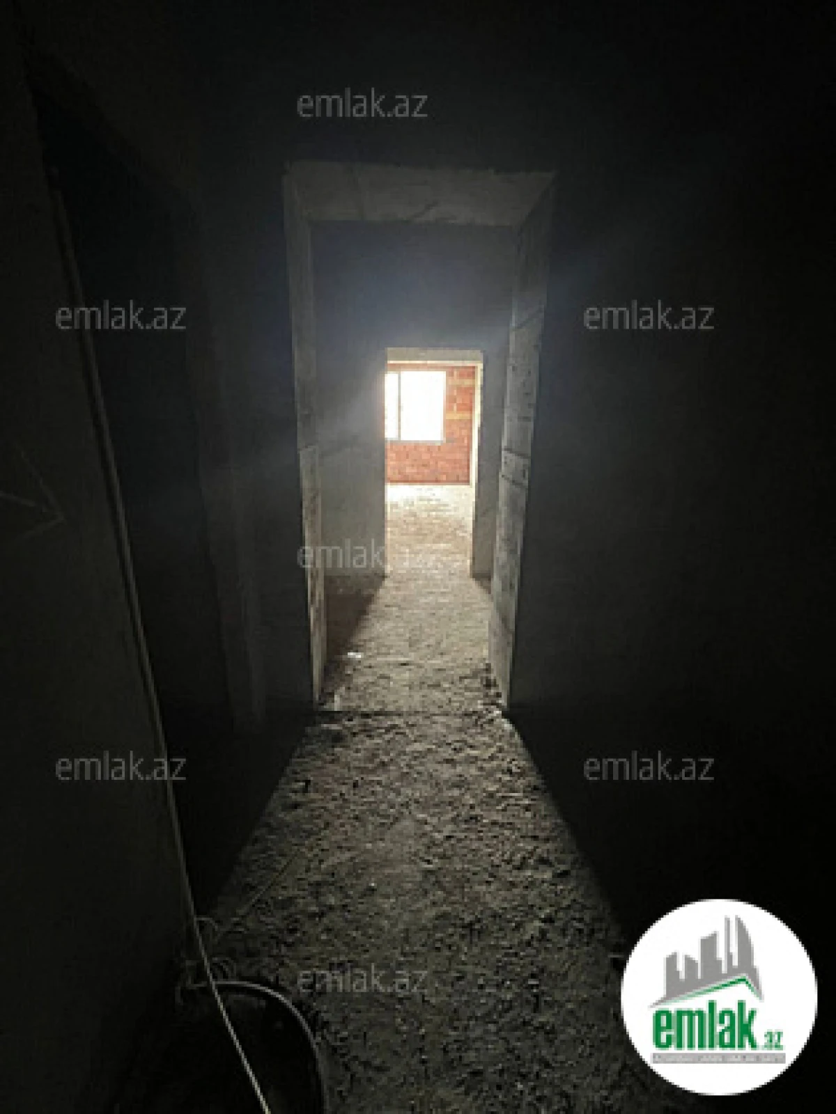 Satılır 4 otaqlı yeni tikili 186 m²