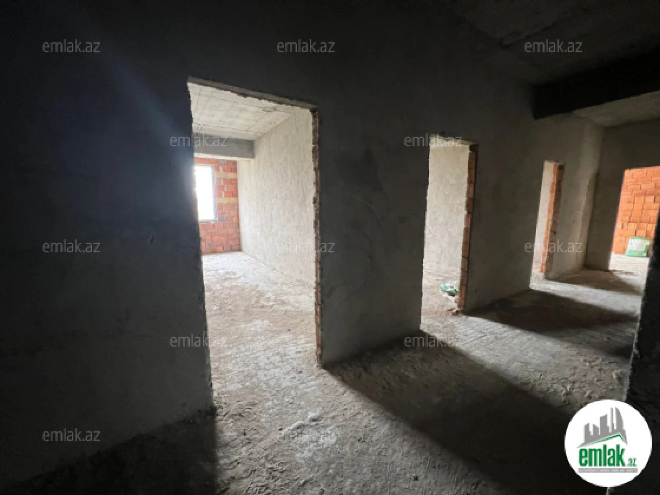 Satılır 4 otaqlı yeni tikili 186 m²