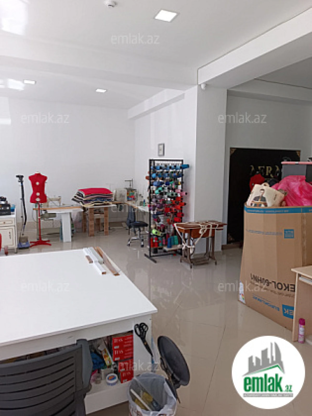 Satılır 1 otaqlı obyekt 165 m²
