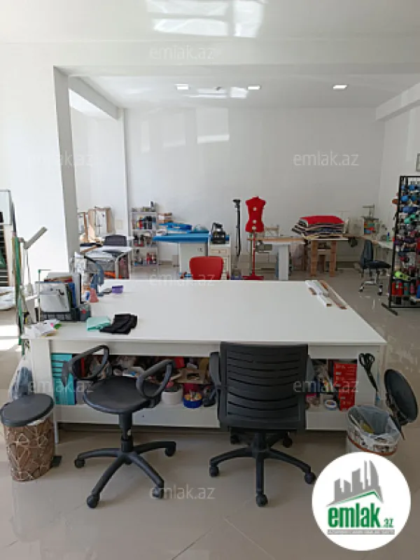 Satılır 1 otaqlı obyekt 165 m²