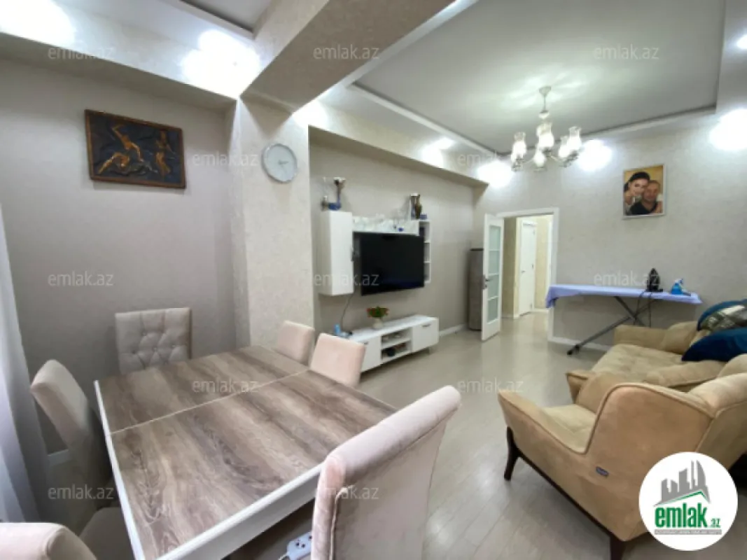 Satılır 3 otaqlı yeni tikili 115 m²