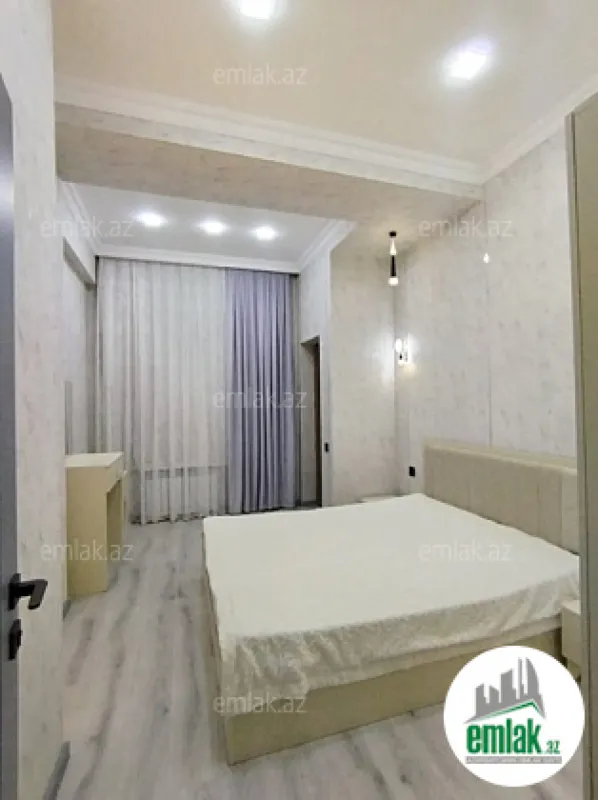 Satılır 3 otaqlı yeni tikili 98 m²