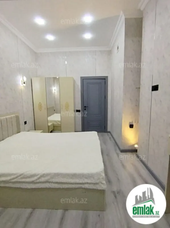 Satılır 3 otaqlı yeni tikili 98 m²