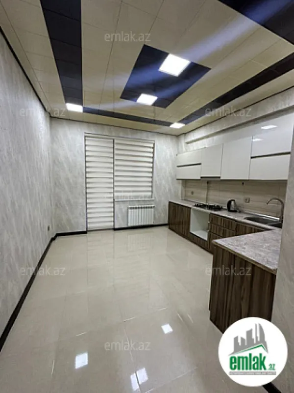 Satılır 3 otaqlı yeni tikili 125 m²