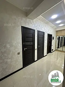 Satılır 3 otaqlı yeni tikili 125 m²
