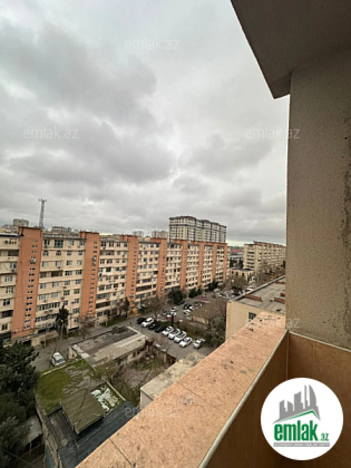 Satılır 3 otaqlı yeni tikili 125 m²