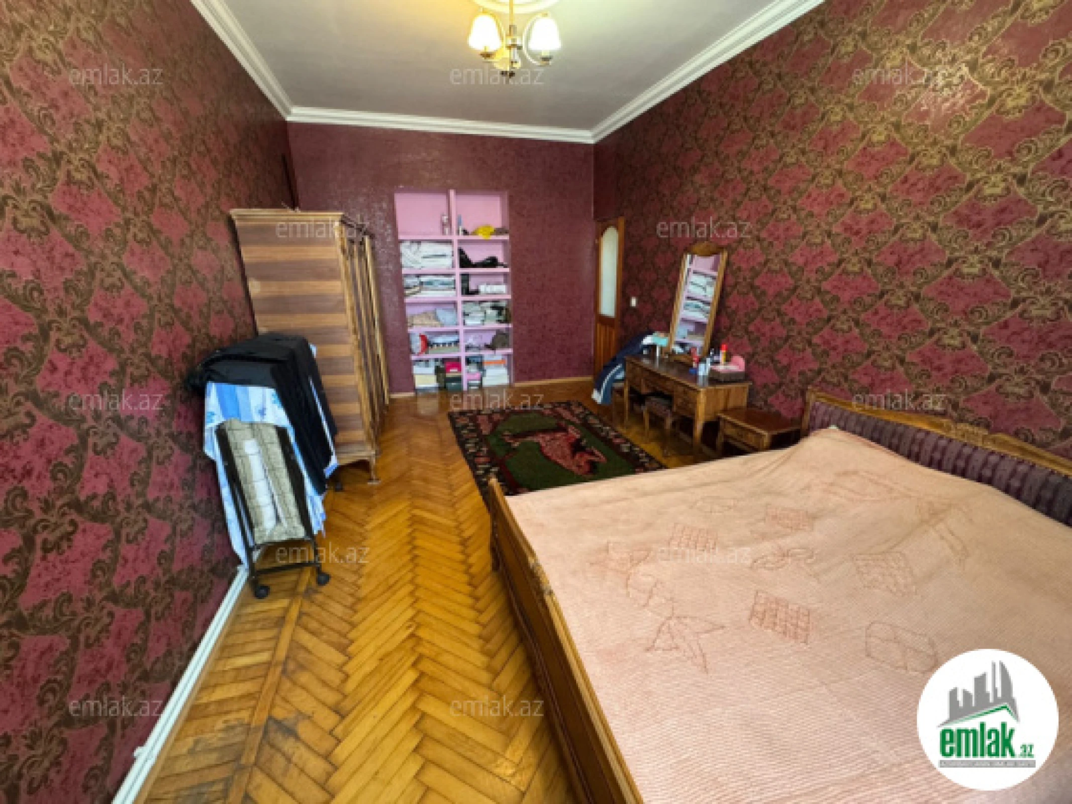 Satılır 3 otaqlı köhnə tikili 74 m²